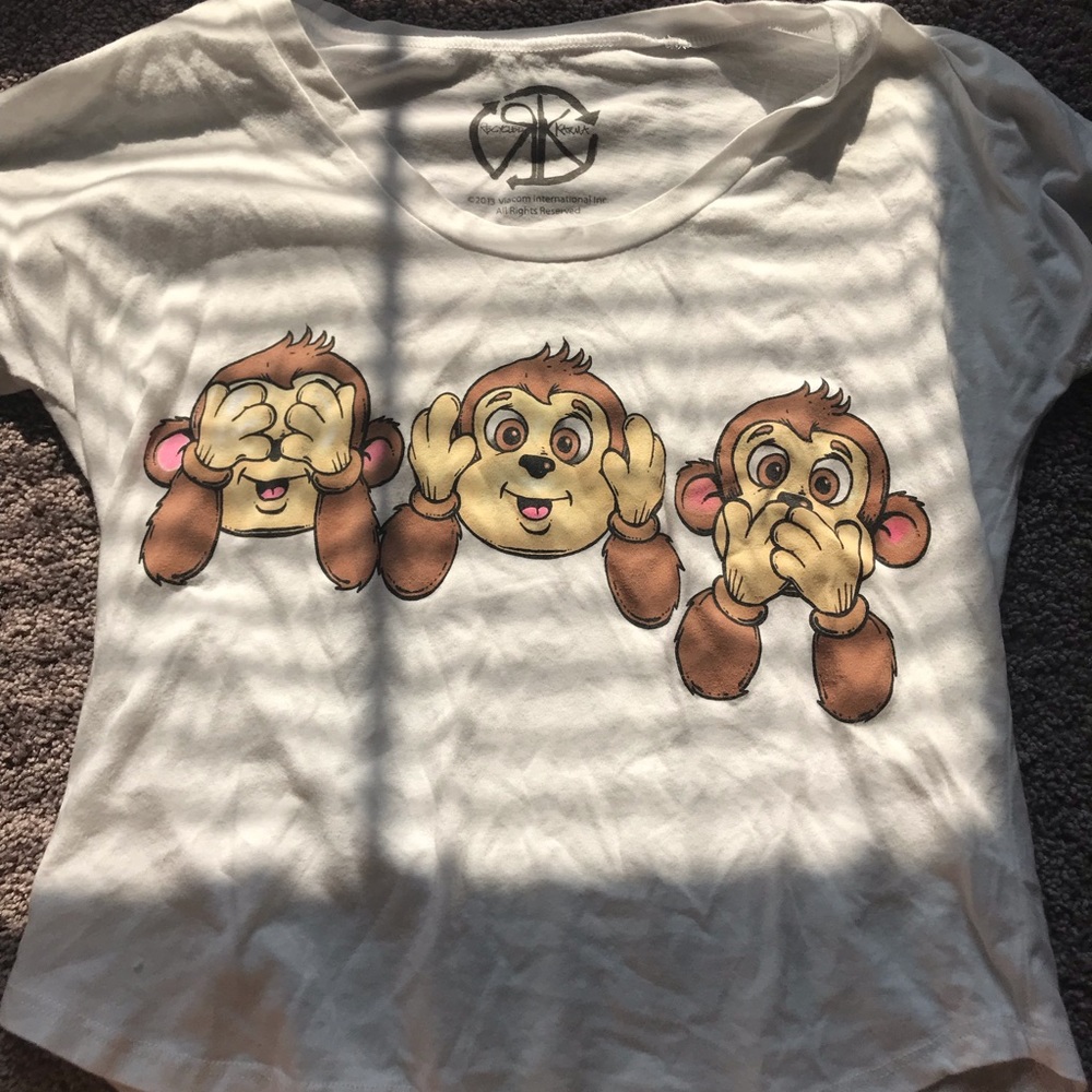 Delia’s graphic tee